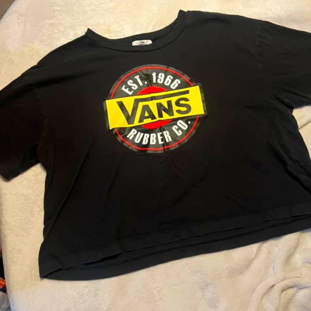 Women’s Vans crop top